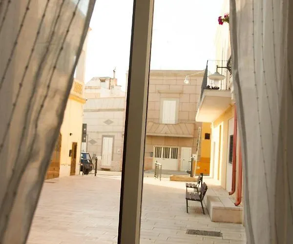 Guest house Vecchia Cantina - Le 3*