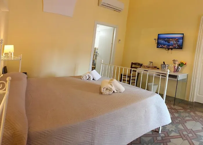 Vecchia Cantina - Le Guest house 3*